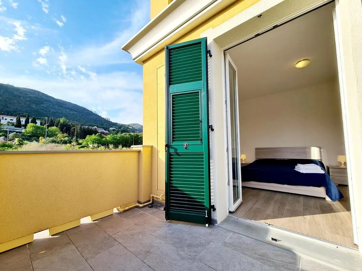 Santa Caterina Apartment Levanto